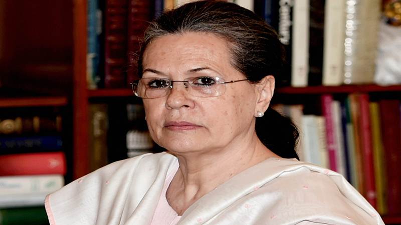 Sonia Gandhi Re-Elected As Parliamentry Chief But Rahul Still Wants To Step Down 