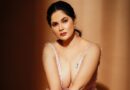 Hot seducing photos of Mastram actress Abha Paul